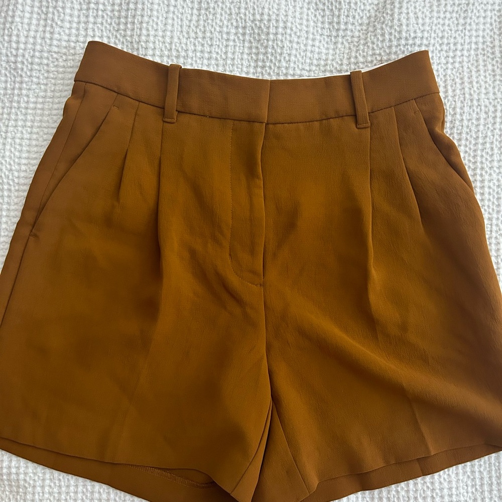 Aritzia -Wilfred High Waist Brown Shorts